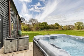 Host Stay Willow Barn