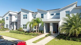 Wonderfull 4Bd w Pool Champions Gate Resort 8945