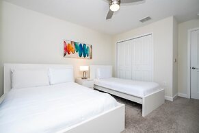 Wonderfull 4Bd w Pool Champions Gate Resort 8945