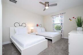 Wonderfull 4Bd w Pool Champions Gate Resort 8945