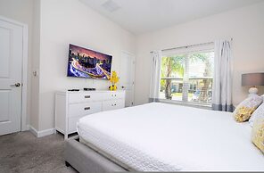 Wonderfull 4Bd w Pool Champions Gate Resort 8945