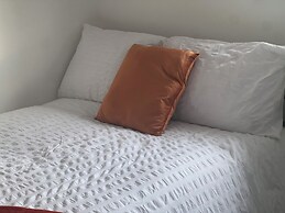 The Coral Guest House Winchester