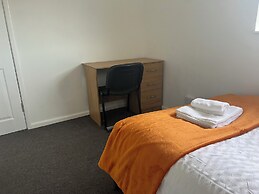 The Coral Guest House Winchester