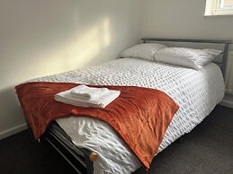 The Coral Guest House Winchester