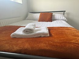 The Coral Guest House Winchester