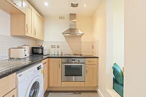 The Royale Penthouse - Skyline View - Balcony