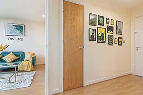 The Royale Penthouse - Skyline View - Balcony