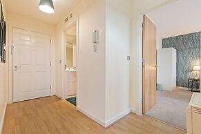 The Royale Penthouse - Skyline View - Balcony