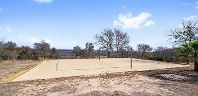 Hot Tub Pool Gameroom Guesthouse On 5A