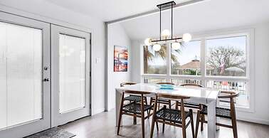 Hot Tub Pool Gameroom Guesthouse On 5A