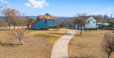 Hot Tub Pool Gameroom Guesthouse On 5A