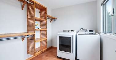 Hot Tub Pool Gameroom Guesthouse On 5A