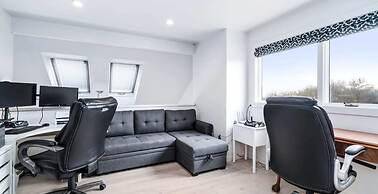 Hot Tub Pool Gameroom Guesthouse On 5A