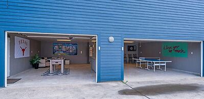 Hot Tub Pool Gameroom Guesthouse On 5A