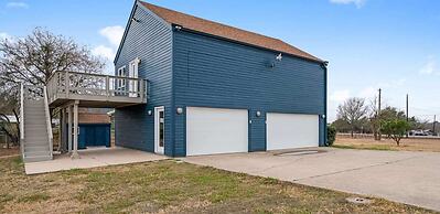 Hot Tub Pool Gameroom Guesthouse On 5A