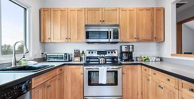 Hot Tub Pool Gameroom Guesthouse On 5A