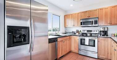 Hot Tub Pool Gameroom Guesthouse On 5A