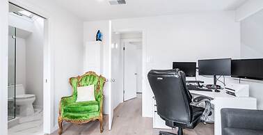 Hot Tub Pool Gameroom Guesthouse On 5A