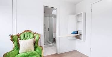 Hot Tub Pool Gameroom Guesthouse On 5A