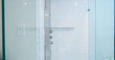 Hot Tub Pool Gameroom Guesthouse On 5A