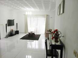 Cozy Villa Coquette Derrière Cap Sud Marcory Zone 4