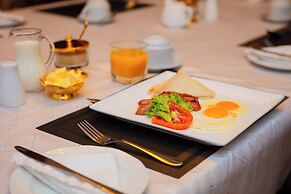Golden Palm Hotel Boutique