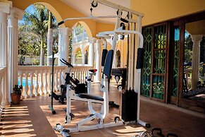 Golden Palm Hotel Boutique