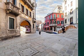 S. Lucia Canal View by Wonderful Italy
