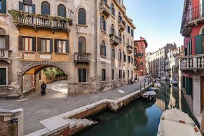 S. Lucia Canal View by Wonderful Italy