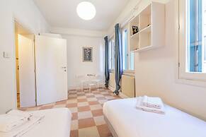 S. Lucia Canal View by Wonderful Italy