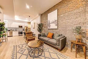 Bohemian Vieux Quebec Two Bedroom