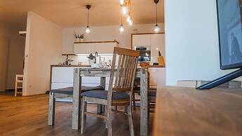 Apartment Frida by Da Alois