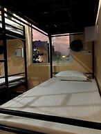 GHATSIDE HOSTEL & STAY