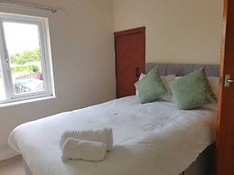 Comfortable Homestay in Stoke