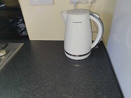 Comfortable Homestay in Stoke