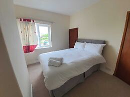 Comfortable Homestay in Stoke