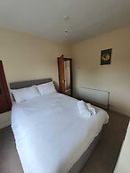 Comfortable Homestay in Stoke