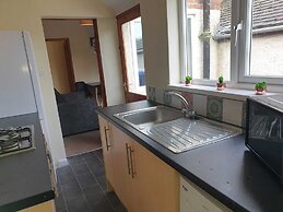 Comfortable Homestay in Stoke