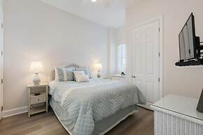 Regency Isle 1104 3 3 2 Covered Parking Spots