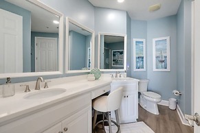 Regency Isle 1104 3 3 2 Covered Parking Spots