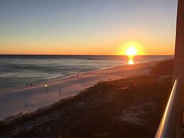 Sandy Key 635 2 BD 2BH 6th Floor