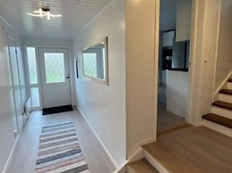 5 Star Holiday Home in Mollosund