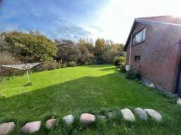 5 Star Holiday Home in Mollosund