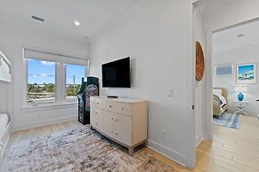 The Lazy Fish - Viviana #3