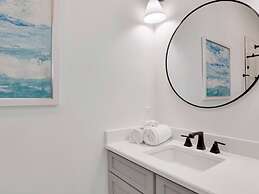 The Lazy Fish - Viviana #3