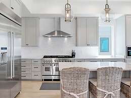 The Lazy Fish - Viviana #3