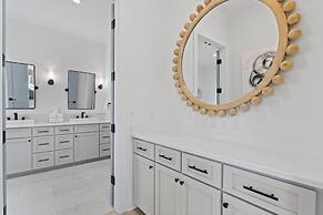 The Lazy Fish - Viviana #3