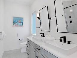 The Lazy Fish - Viviana #3