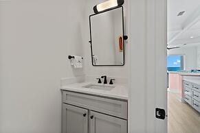 The Lazy Fish - Viviana #3