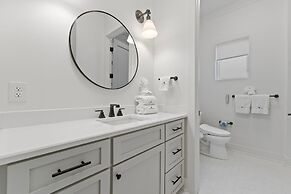 The Lazy Fish - Viviana #3